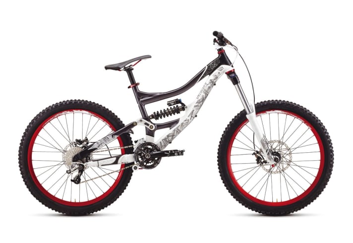   Ausgestorben, weil sie zu wuchtig waren: Freerider über 16,5 Kilo...