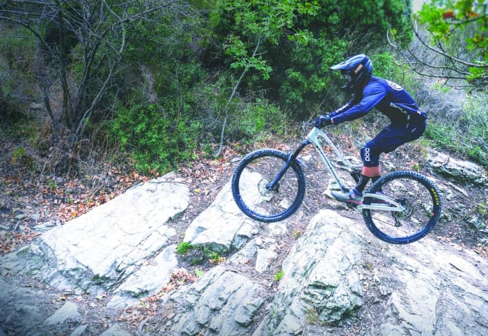   This is where the Pole Machine shines. A Guide RSC is fitted to the complete bike, but with 180/160 millimetres of travel in the 29er, you're unlikely to need it except when cornering.