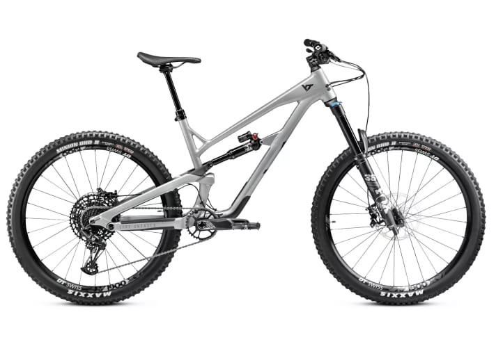 Entry-level model YT Jeffsy Core 2 for 2999 euros