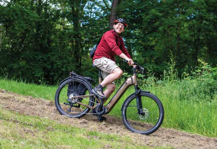 Comfortable even on really bad terrain: that's what full-suspension bikes do.