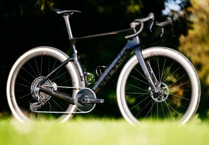 tour/z8b-8830_a3fec16f3d701808c148a9d27cb11172