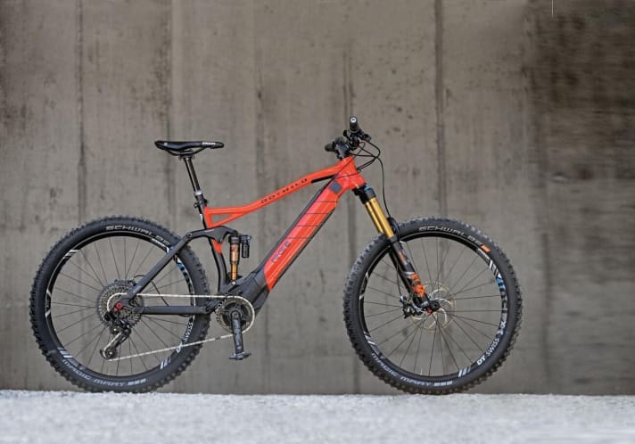   The Rotwild R.E+ FS can convince downhill with its full 160 millimetre suspension.