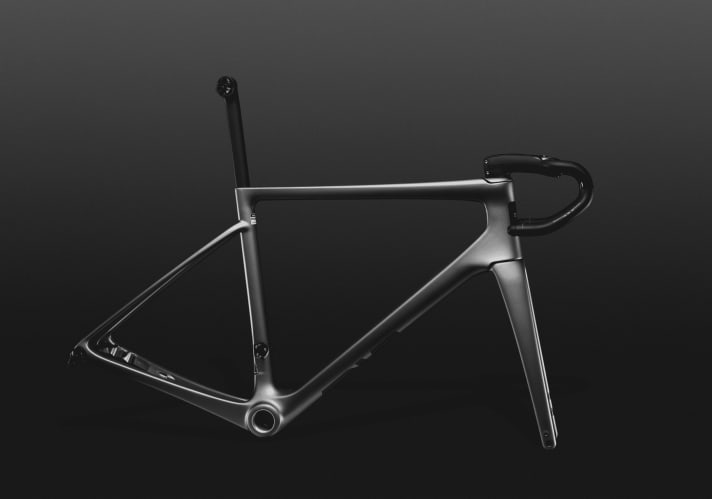 Ein erweitertes Rahmenset, Chassis-Only, beinhaltet bei Enve Rahmen, Gabel, Steuersatz, Lenker, Vorbau und Sattelstütze.