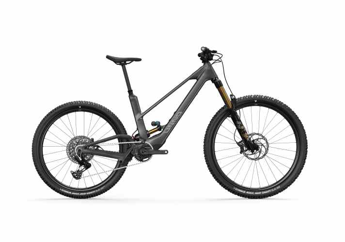 The Unno Mith Pro is available for 11,995 euros.