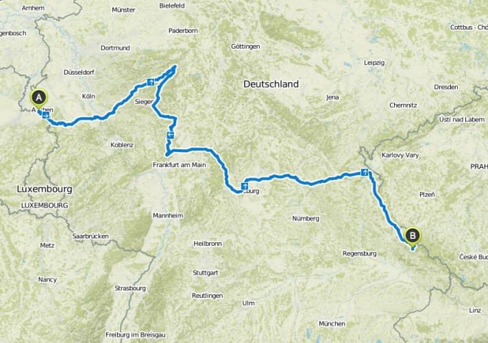   Etwa 1200 Kilometer spuckt Komoot für die grob geplante Route aus.