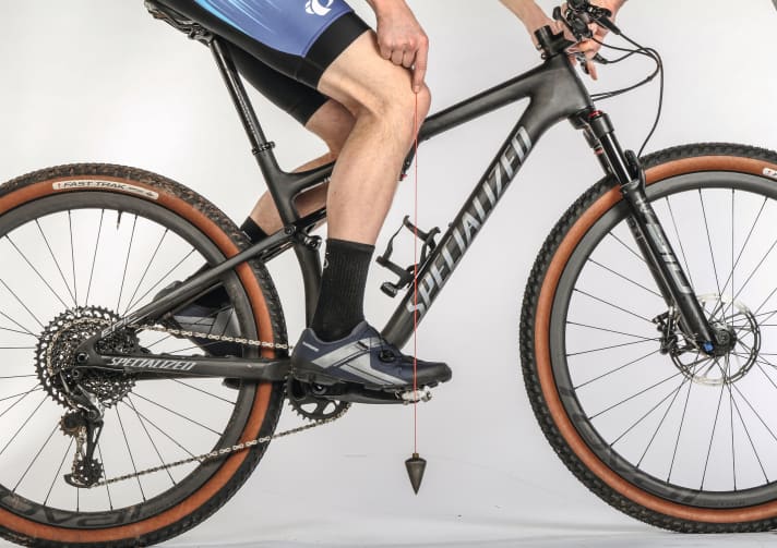   Even the best saddle can cause seat or knee pain if it is not adjusted correctly. We reveal how to find the perfect saddle position.