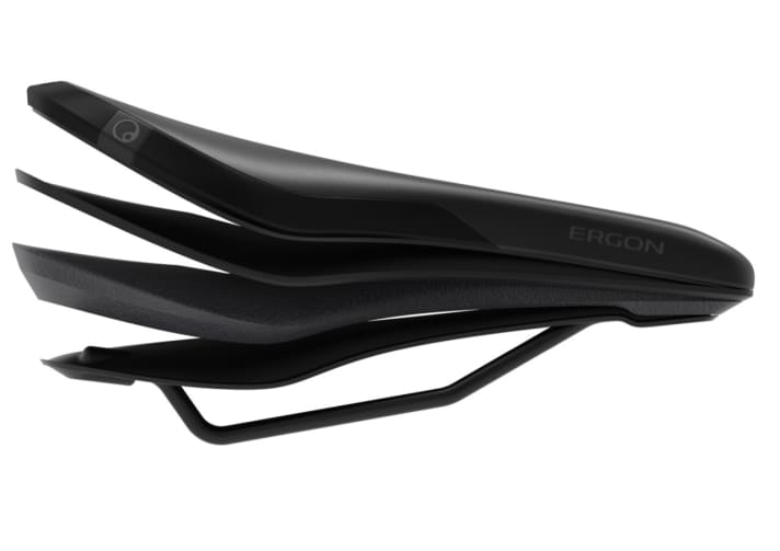   The two-shell construction of the SMC Core with the Infinergy damper (grey) in the middle. As you sit a little more actively on a bike than on a trekking bike anyway, the shock can be a little thinner than on the trekking model.