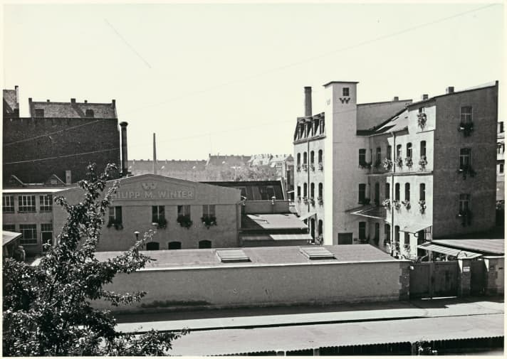 The company was founded in 1926 and is based in Fürth.