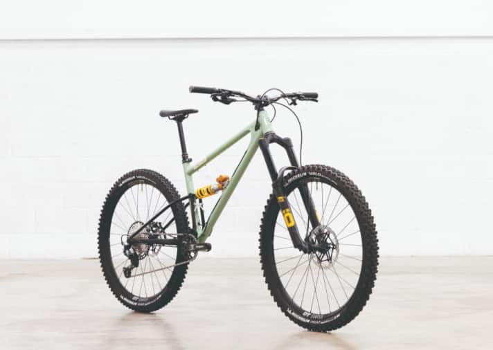 Steel Buddy | Starling Mega Murmur | Enduro | 170/165 mm | 2555 Euro (Rahmen)
