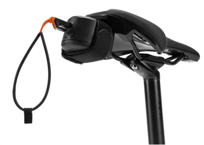 To make the climb less difficult for the next generation: Cube Acid towing system Mountain Explorer