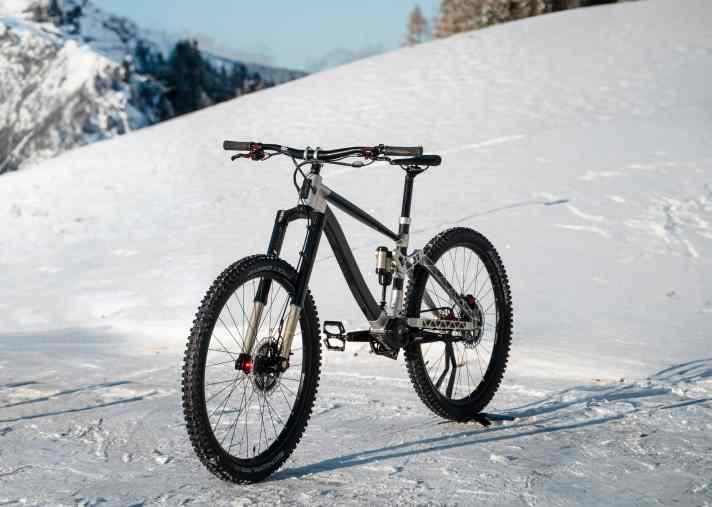 Alu-Muffen, Titanrohre und elektronisches Getriebe: Das Hott Cycles Alice hat technisch so einiges zu bieten.