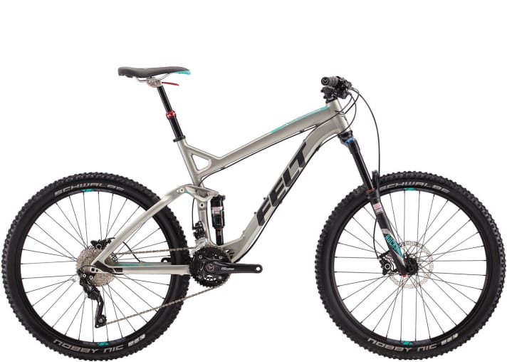   Aluminium mountain bikes are the norm, especially for bikes under 1500 euros.