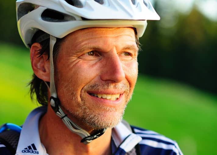   Rider profile Matthias Rotter(BIKE author): Age 48, biker since 1987 Weight 84 kg, height 1.86 m Rider type Tour/Transalp Favourite terrain Val di Susa, Piedmont