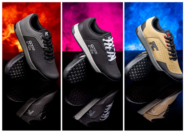   The Hellion is available in three colour combinations: black/grey (only for men), black/white (only for women) and khaki/black (only for men).  