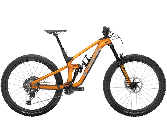   The top-of-the-range Slash model is also available with XTR equipment for 9099 euros.