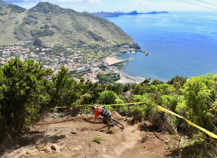   Italy, France, Switzerland, Great Britain: in 2021, the Enduro World Series race calendar is limited to events in Europe. But next year, the races will once again take place worldwide. It all starts with the first EWS race on 23 June 2021 in Canazei in Val di Fassa.