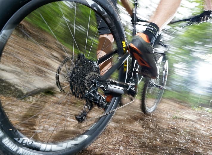   SRAM GX: High-quality look and top shifting function for under 600 euros.