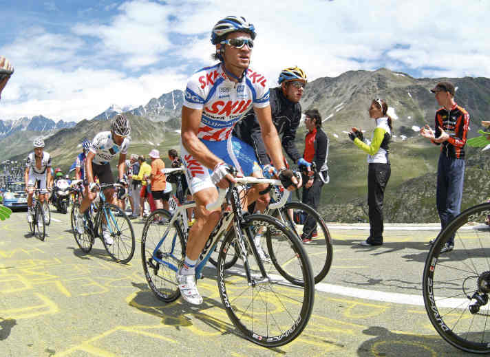 His entry into professional sport was with the small Dutch team Skil-Shimano. Geschke progressed from amateur to Tour participant