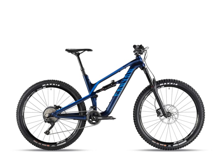   The Spectral AL 5 for 2199 euros.