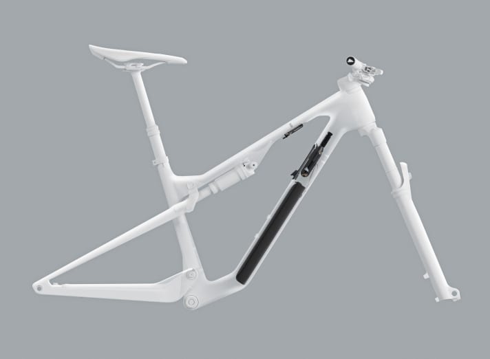 There is plenty of space in the new storage compartment of the Canyon Lux Trail.