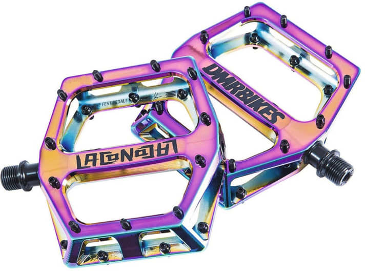   <a href="https://www.awin1.com/cread.php?awinmid=7613&awinaffid=471469&clickref=B+Pedals+DMR+Vault+Lacon&ued=https%3A%2F%2Fwww.chainreactioncycles.com%2Fde%2Fde%2Fdmr-vault-v2-lacon-signature-pedale%2Frp-prod175069" target="_blank" rel="noopener noreferrer nofollow">Pedals DMR Vault Lacon</a> *