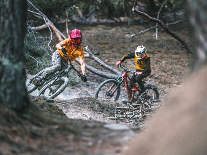 6 Edel-Enduros 2023 im Test