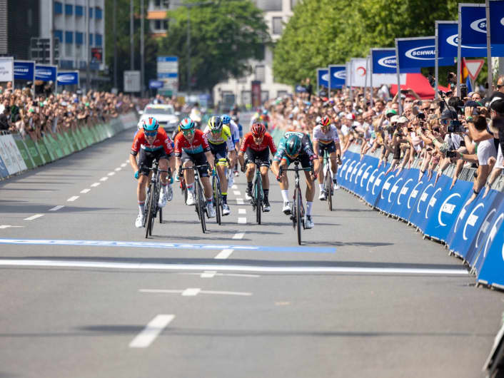 Van Poppel siegt bei Rund um Köln