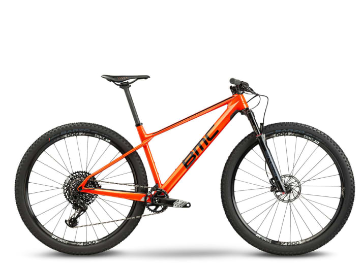   Twostroke 01 Two – 9,9 kg – 3000 Euro.