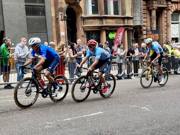 Belgium's World Championship hopeful Remco Evenepoel (centre) already rode the new Tarmac in the road race.