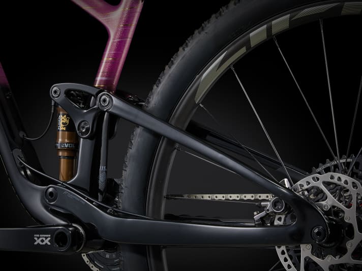 Die neue FlexPoint Pro Suspension Technology ersetzt beim Liv Pique Advanced 0 den altbewährten Maestro-Hinterbau und soll für noch mehr Effizienz und gleichzeitig weniger Gewicht sorgen.