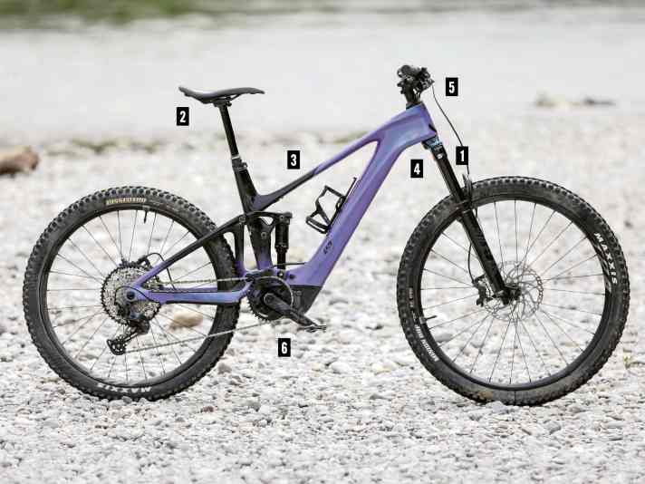 LIV, die Schwestermarke von Giant hat sich dem Thema Frauen-Bikes verschworen. Und konstruiert seine Räder mit speziell auf Frauen abgestimmten Features.