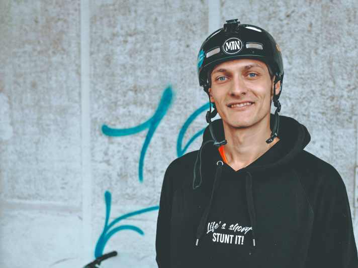 Lukas Knopf: Der Youtube-Superstar wird in Leogang den fortgeschrittenen Slopestylern Flugstunden geben.