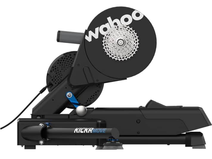 Der smarte Wahoo Kickr Move kann Beschleunigungs- und Abbrems-Vorgänge simulieren, um das Fahrgefühl auf dem Rollentrainer noch realistischer zu machen.