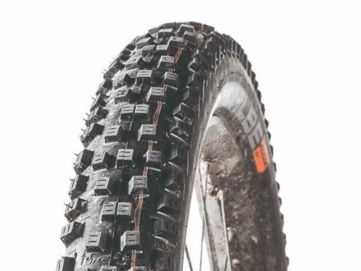 The Nobby Nic with open tread is the eternal classic for trail bikers.