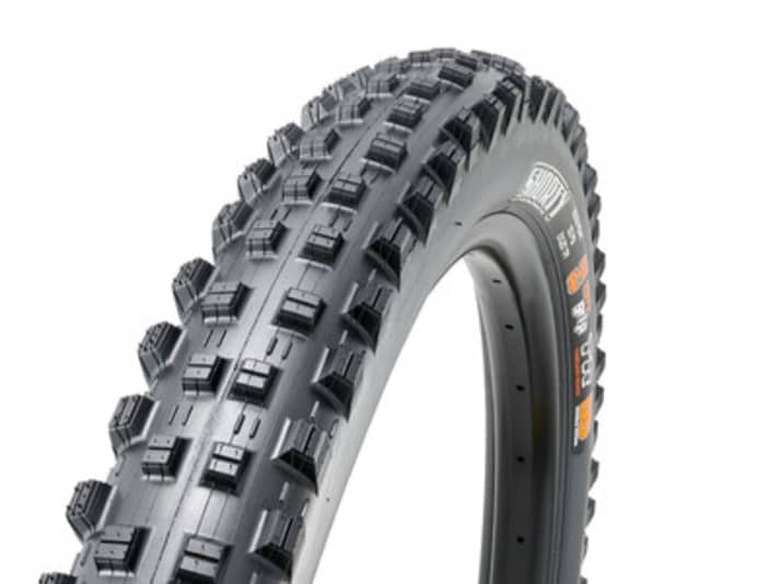 With the Shorty in Maxx Grip compound, Maxxis also has a suitable tyre with good self-cleaning properties and soft rubber in its range
