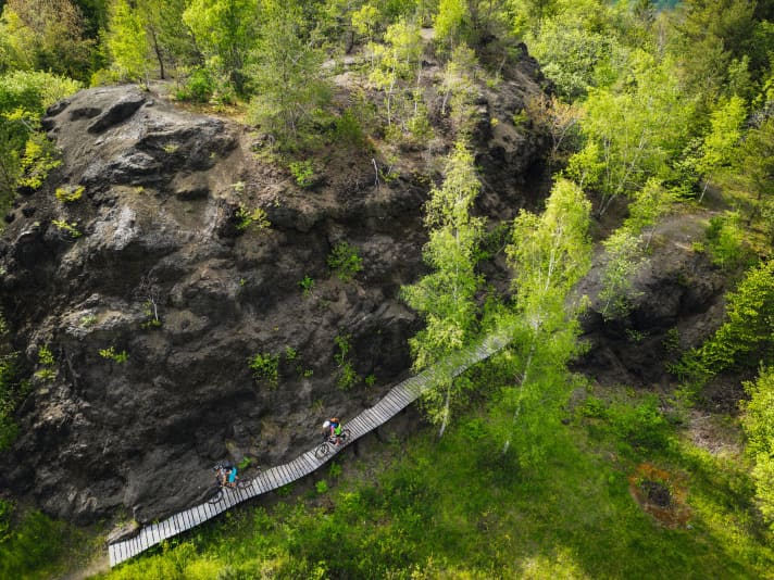 Liebevoll in Fels und Landschaft gezimmert: Northshore-Element am Koulshore-Spot.