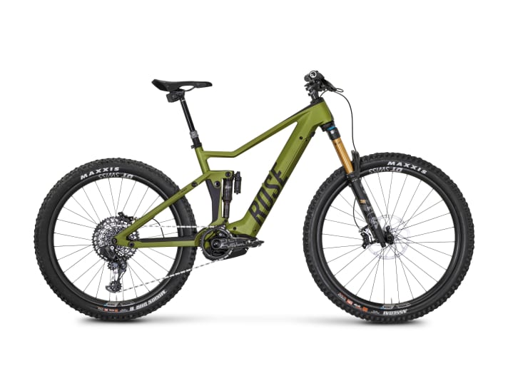 Rose Root Miller 4+ // 8599 euros // Bosch Performance CX // 625 Wh // 150 mm / MX wheel mix