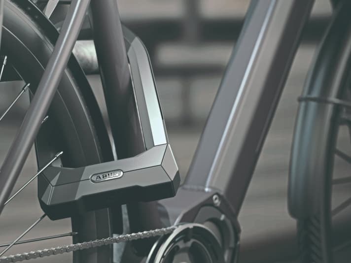 Sieht martialisch aus und ist derzeit wohl das widerstandsfähigste Schloss am Markt: das Abus Granit Super Extreme 2500 Bügelschloss.