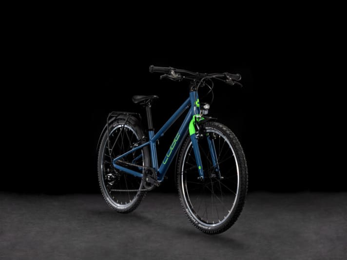 The Numove Street has everything you need… even for the journey to school: the complete package includes, amongst other things, a lighting system, mudguards and a luggage rack.