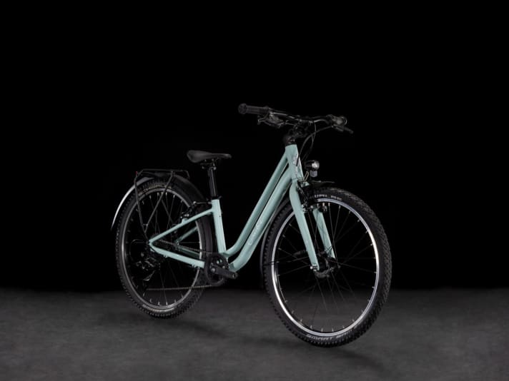 The Cube Ella with a low-step frame.