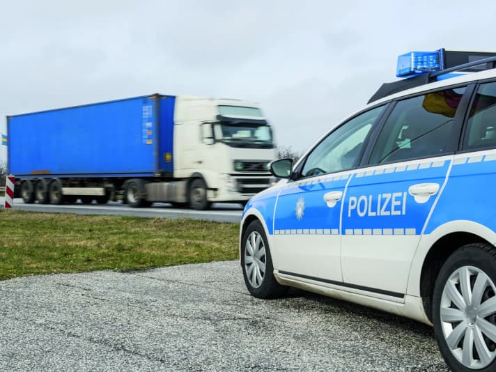 Mega coup: In April 2022, professional thieves stole bicycles worth 1.6 million euros in the Upper Palatinate. The criminals achieved this with the help of a phantom haulage company. This enabled them to obtain four lorry deliveries with over 800 bicycles. The police are investigating. According to the police, similar scams have been perpetrated throughout Europe.