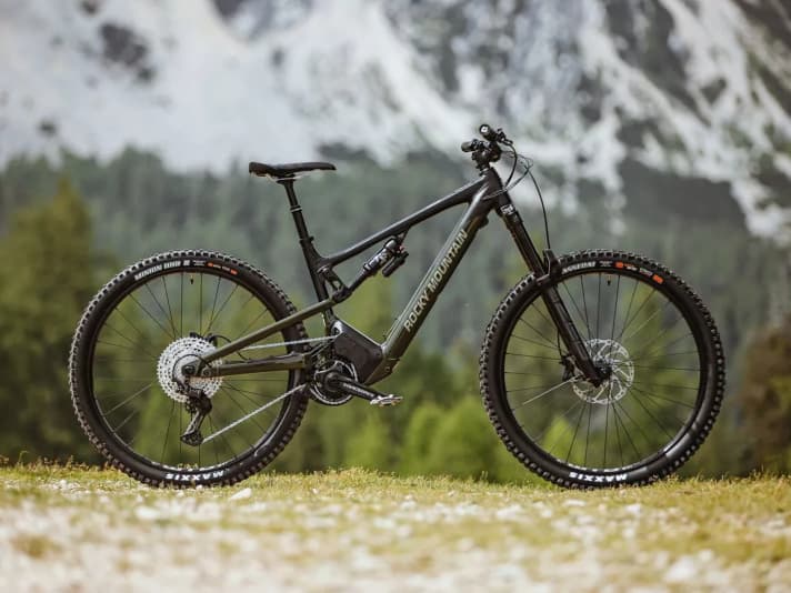 Rocky Mountain Altitude A50 Powerplay – 6900 Euro I 170 / 160 mm I 25,1 kg I 29"