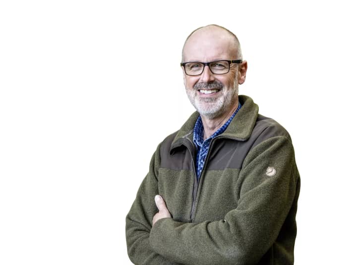 Peter Wohlleben (58) schrieb den Bestseller Das geheime Leben der Bäume. Seitdem gilt der Förster aus Rheinland-Pfalz als „Baumflüsterer“.