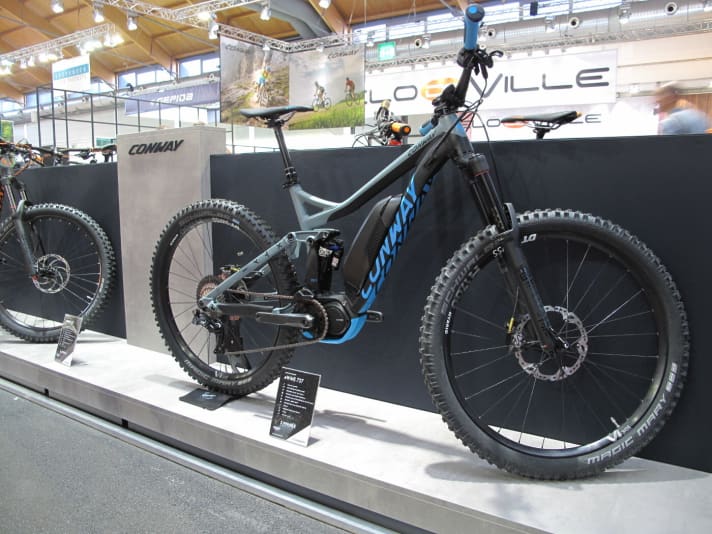 Conway presents the eWME Enduro with Shimano motor at Eurobike. A detailed test of the e-MTB can be found in EMTB 3/17 - currently on newsstands.