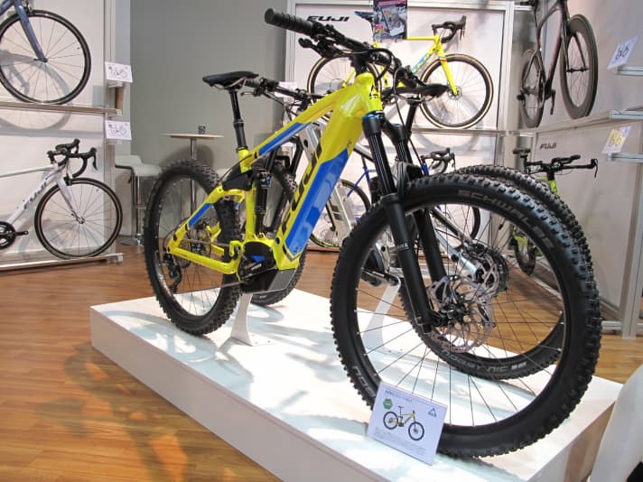 Fuji presents the Blackhill Evo, an E-Fully with 150-millimetre suspension. The Bosch Powertube battery is concealed in the down tube. <a href="e_mtb/e_mtb_news_neuheiten/neu-2018-fuji-blackhill-evo/a36920.html" rel="noopener noreferrer">Find all the information here</a> .