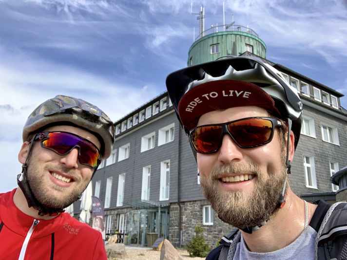 Mandatory selfie on the Kahler Asten with my local guide.