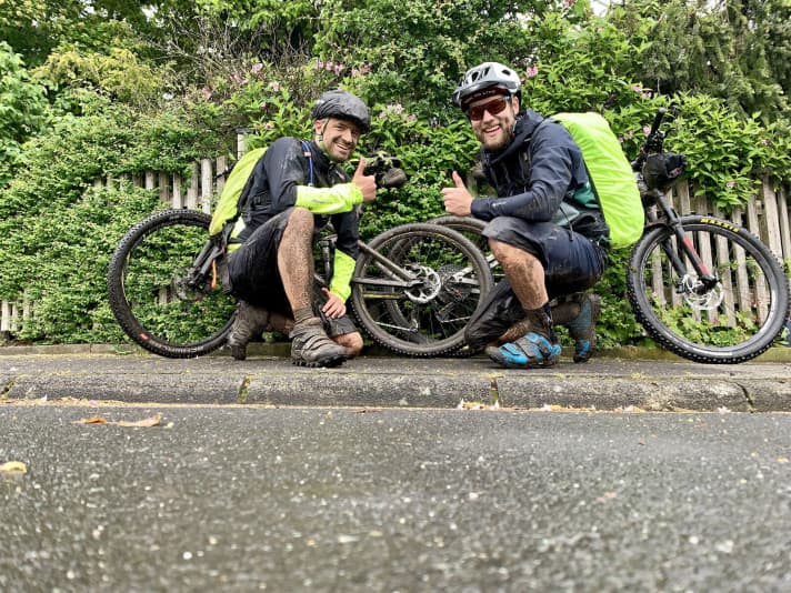 Worn out and exhausted: Markus and I at the end of the stage.