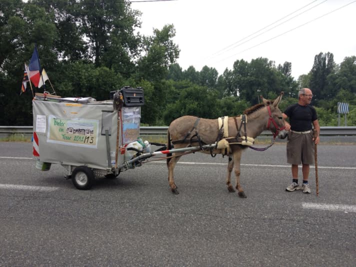   Dieter aus Heidelberg, der bis jetzt coolste Pilger mit seinem selbstgebauten Gespann