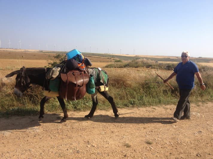   Unterwegs ergeben sich interessante Gespräche mit den anderen Pilgern