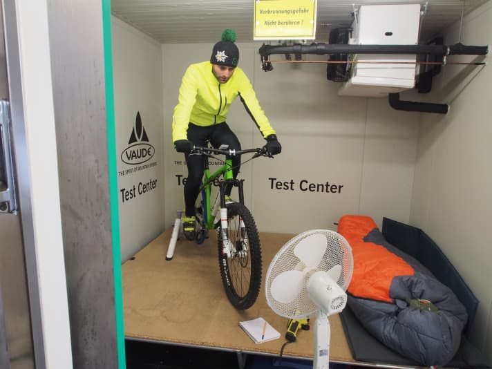   In the Vaude cold chamber